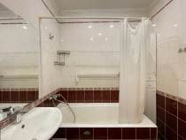 Аренда 1-комн. квартира, 52 м², 2/4 этаж — фото 13