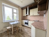 Аренда 2-комн. квартира, 52 м², 4/10 этаж — фото 2