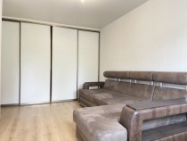 Аренда 2-комн. квартира, 41 м², 3/5 этаж — фото 2