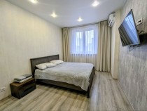 Аренда 2-комн. квартира, 40 м², 13/16 этаж — фото 2