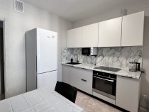 Аренда 2-комн. квартира, 48 м², 11/25 этаж — фото 2
