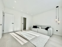 Продажа 1-комн. квартира, 40 м², 13/18 этаж — фото 1