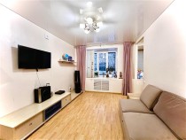 Продажа 3-комн. квартира, 93 м², 1/9 этаж — фото 1
