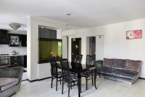 Продажа 3-комн. квартира, 133 м², 3/7 этаж — фото 7