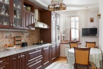 Продажа 2-комн. квартира, 77 м², 2/9 этаж — фото 1