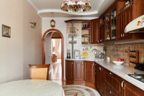 Продажа 2-комн. квартира, 77 м², 2/9 этаж — фото 2