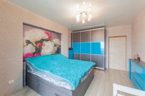 Продажа 3-комн. квартира, 93 м², 9/17 этаж — фото 8