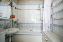 Продажа 2-комн. квартира, 43 м², 5/5 этаж — фото 20