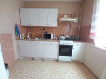 Продажа 2-комн. квартира, 58 м², 3/10 этаж — фото 2
