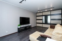 Продажа 2-комн. квартира, 54 м², 2/3 этаж — фото 2