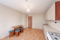 Продажа 2-комн. квартира, 64 м², 3/9 этаж — фото 13