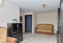 Продажа 2-комн. квартира, 45 м², 5/5 этаж — фото 8