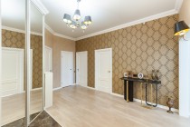 Продажа 3-комн. квартира, 104 м², 1/3 этаж — фото 23