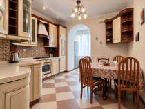 Продажа 3-комн. квартира, 96 м², 2/6 этаж — фото 2