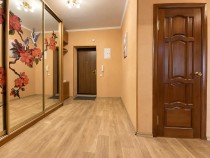 Продажа 2-комн. квартира, 76 м², 6/9 этаж — фото 4