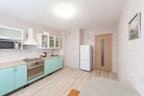 Продажа 2-комн. квартира, 62 м², 18/18 этаж — фото 3