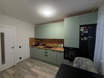 Продажа 2-комн. квартира, 48 м², 16/17 этаж — фото 2