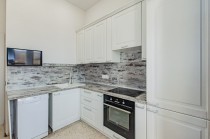 Продажа 3-комн. квартира, 71 м², 1/9 этаж — фото 9