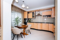 Продажа 3-комн. квартира, 97 м², 4/15 этаж — фото 7