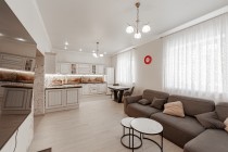 Продажа Дом, где город встречает природу! — фото 1