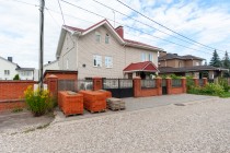 Продажа Дом для семьи — фото 2