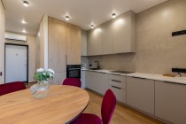 Продажа 1-комн. квартира, 42 м², 5/25 этаж — фото 2