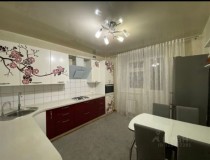 Продажа 2-комн. квартира, 65 м², 3/10 этаж — фото 2