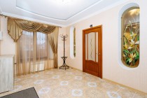 Продажа Двухэтажный дом с дизайнерским ремонтом! — фото 18