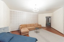 Продажа студия, 1-комн. квартира, 42 м², 3/11 этаж — фото 5