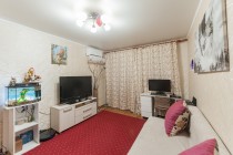 Продажа 2-комн. квартира, 44 м², 5/5 этаж — фото 8