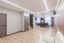 Продажа Жилой дом с бассейном. — фото 12