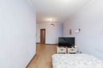 Продажа 3-комн. квартира, 194 м², 3/4 этаж — фото 1