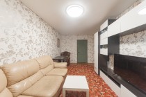Продажа 3-комн. квартира, 61 м², 5/5 этаж — фото 1
