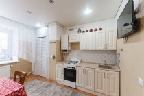 Продажа 2-комн. квартира, 58 м², 1/9 этаж — фото 1