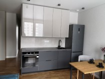 Продажа 3-комн. квартира, 67 м², 4/9 этаж — фото 1