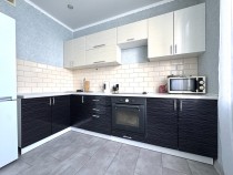 Продажа 2-комн. квартира, 60 м², 15/22 этаж — фото 7