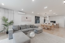 Продажа 5-комн. квартира, 156 м², 7/8 этаж — фото 1