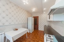 Продажа 3-комн. квартира, 71 м², 7/10 этаж — фото 3