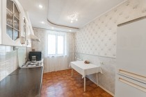 Продажа 3-комн. квартира, 71 м², 7/10 этаж — фото 2