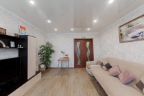 Продажа 4-комн. квартира, 75 м², 9/9 этаж — фото 4