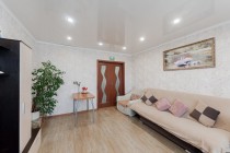 Продажа 4-комн. квартира, 75 м², 9/9 этаж — фото 3
