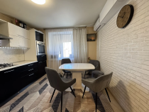 Продажа 2-комн. квартира, 74 м², 5/5 этаж — фото 1