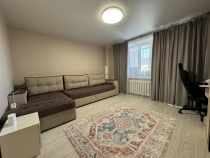 Продажа 2-комн. квартира, 74 м², 5/5 этаж — фото 3