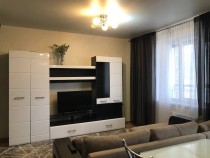 Продажа 1-комн. квартира, 42 м², 8/19 этаж — фото 1