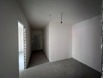 Продажа 3-комн. квартира, 94 м², 6/9 этаж — фото 2