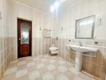 Продажа 3-комн. квартира, 177 м², 2/6 этаж — фото 23