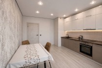 Продажа 2-комн. квартира, 68 м², 13/13 этаж — фото 2