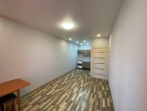 Продажа 2-комн. квартира, 41 м², 3/19 этаж — фото 2