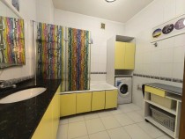 Продажа 3-комн. квартира, 93 м², 5/5 этаж — фото 32