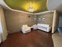 Продажа 4-комн. квартира, 102 м², 7/9 этаж — фото 2